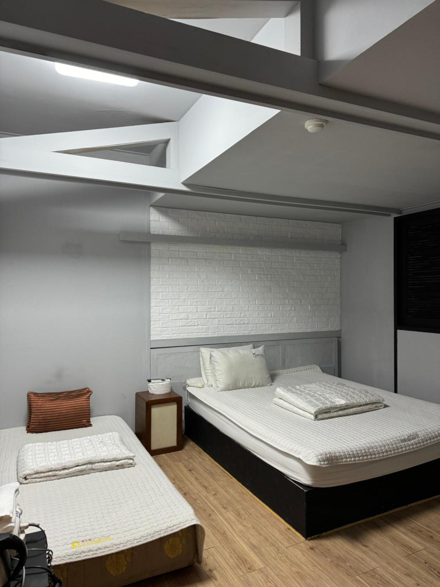 Motel Airtel Busan Esterno foto
