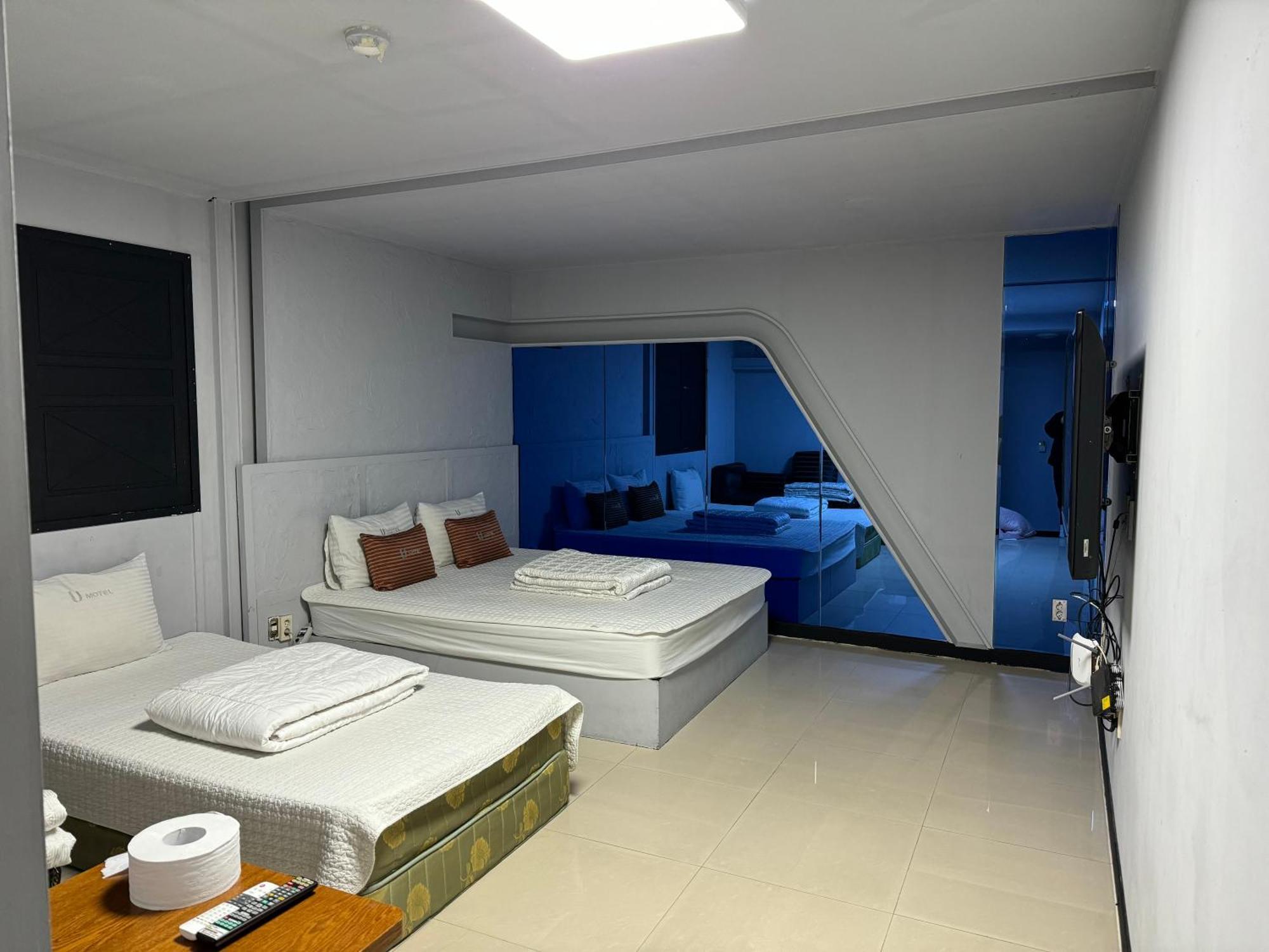 Motel Airtel Busan Esterno foto